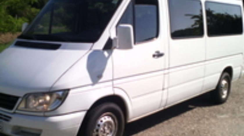 Dezmembrez Mercedes sprinter 2004 motor 2.7d automat