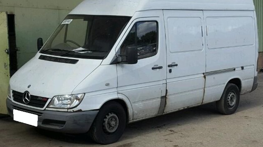 Dezmembrez Mercedes Sprinter W903 , 2.2 211CDi, an fabr. 2001