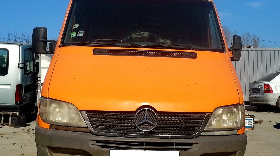 Dezmembrez Mercedes Sprinter W903 , 2.2 313CDi  , an fabr. 2000