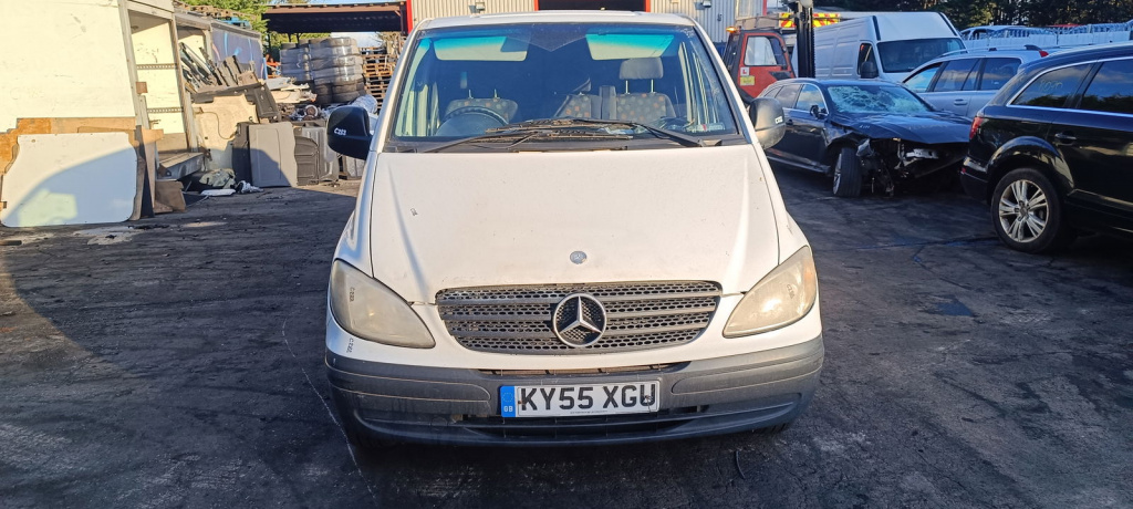 Dezmembrez Mercedes Vito Autobus (W639) [Fabr 2003-2014]