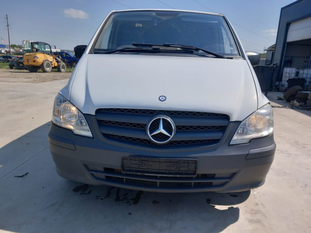 Dezmembrez Mercedes Vito Autobus (W639) [Fabr 2003-2014]