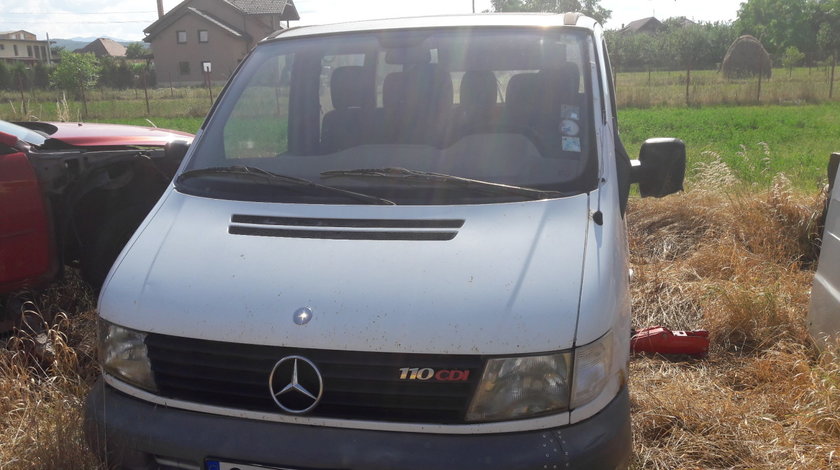 Dezmembrez mercedes vito w638, 2.2 diesel, 110 cdi, 75 kw, 101 cp, an 2001