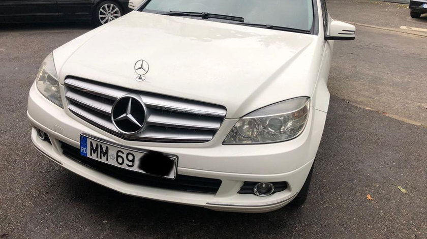 Dezmembrez Mercedes W204 2.2 euro 5