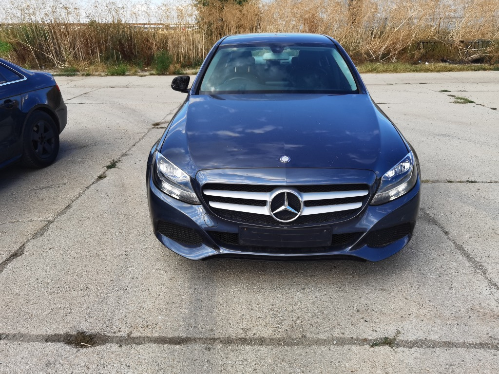 Dezmembrez mercedes w205 2.0 benzina an 2017 om 274920