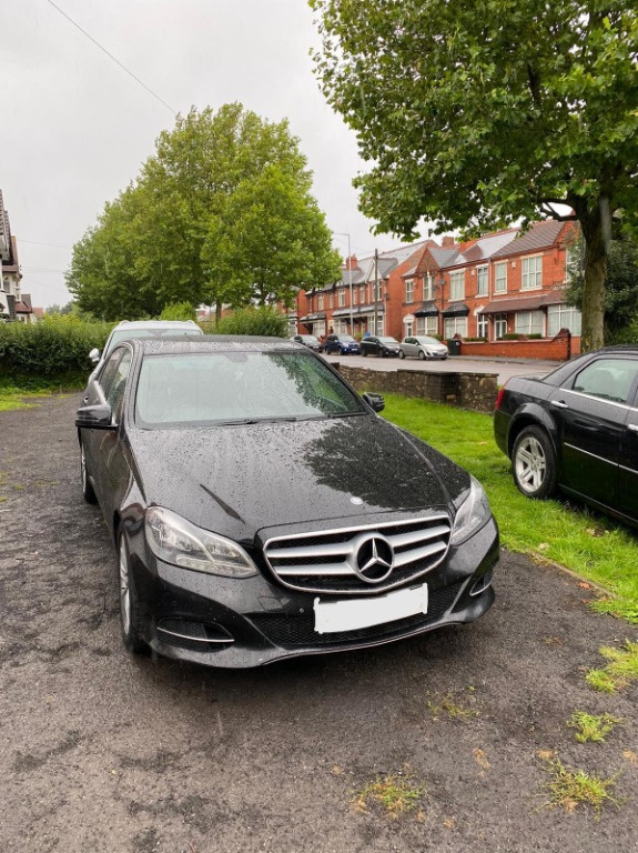 Dezmembrez mercedes w212 facelift