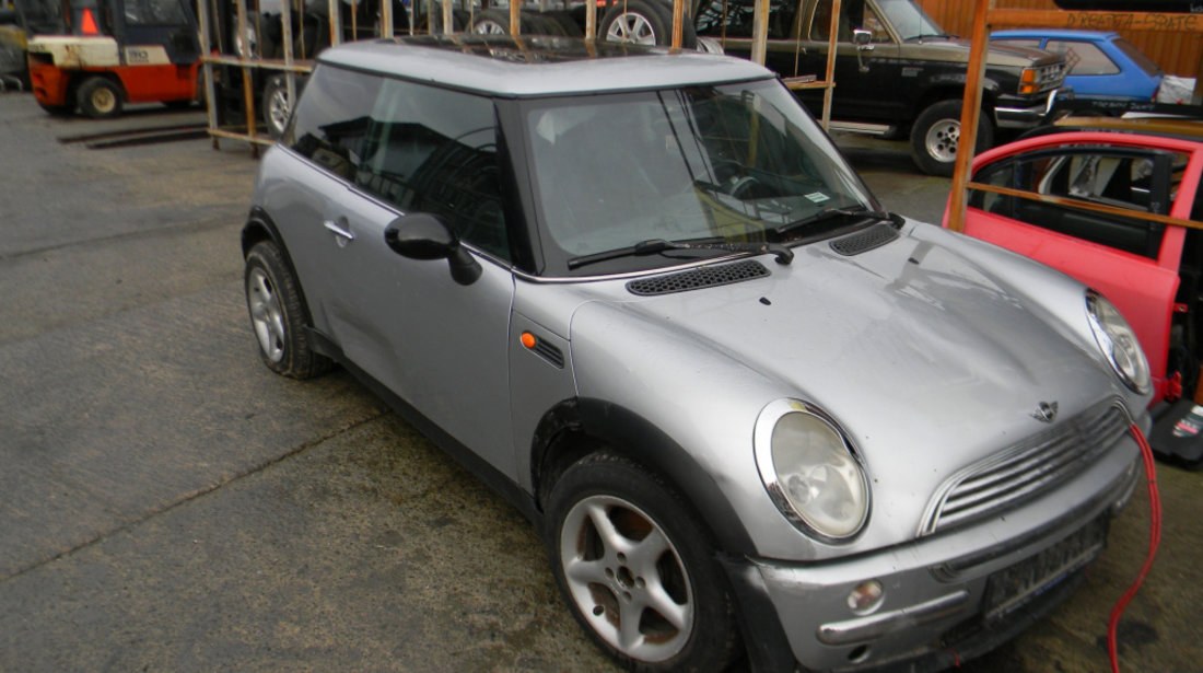 Dezmembrez Mini MINI (R50, R53) 2001 - 2006 Cooper W10 B16 A ( CP: 116, KW: 85, CCM: 1598 ) Benzina