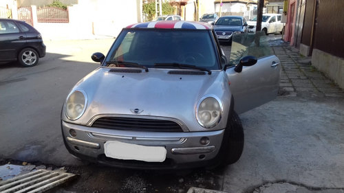 Dezmembrez Mini MINI (R50, R53) 2001 - 2006 One None( CP: None, KW: None, CCM: None ) Benzina