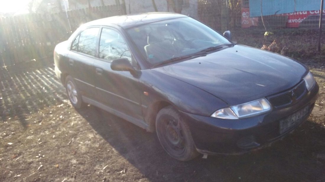 Dezmembrez Mitsubishi Carisma 1.6 16V an 1998