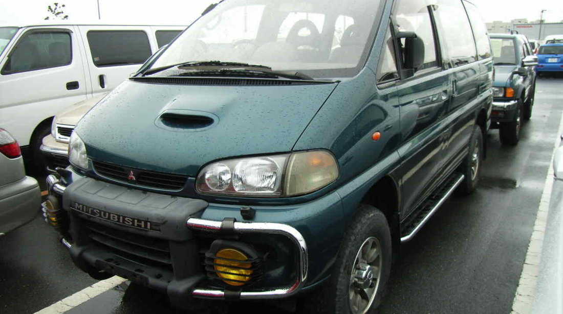 Dezmembrez Mitsubishi Delica 2.8 tdi Space Gear 4x4 1387544