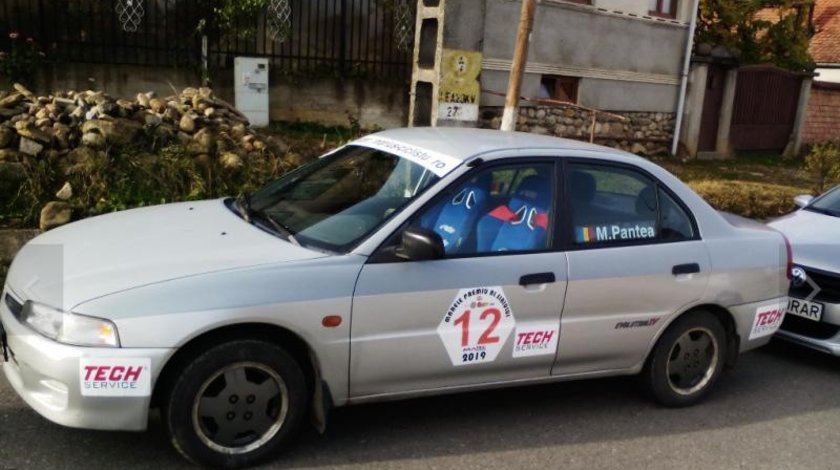 Dezmembrez Mitsubishi lancer 1996 1.3