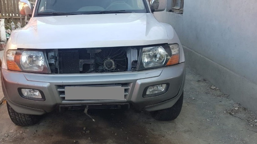 Dezmembrez Mitsubishi PAJERO 3 (V60) 1999 - 2007 3.2 Di-D Motorina