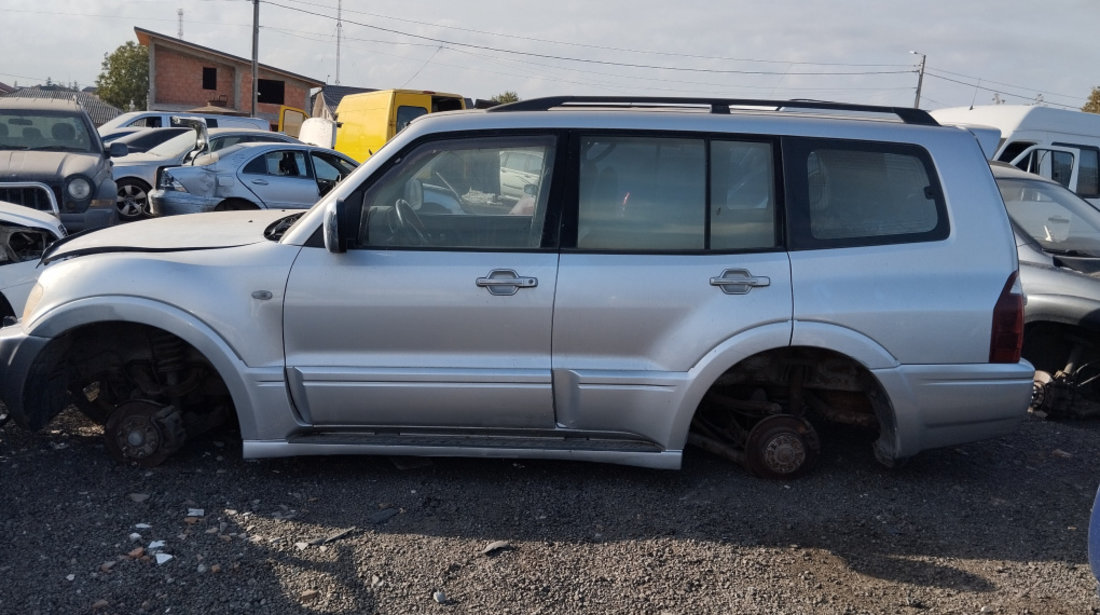 Dezmembrez Mitsubishi PAJERO 3 (V60) 1999 - 2007 3.2 DI-D (V68W, V78W) 4M41 ( CP: 160, KW: 118, CCM: 3200 ) Motorina