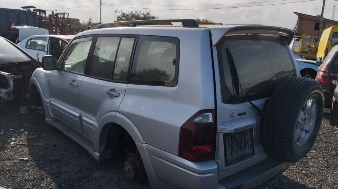 Dezmembrez Mitsubishi PAJERO 3 (V60) 1999 - 2007 3.2 DI-D (V68W, V78W) 4M41 ( CP: 160, KW: 118, CCM: 3200 ) Motorina