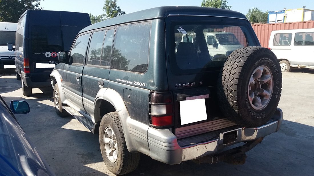 Dezmembrez Mitsubishi PAJERO,an fabr. 1995, 2.8TD, 4x4