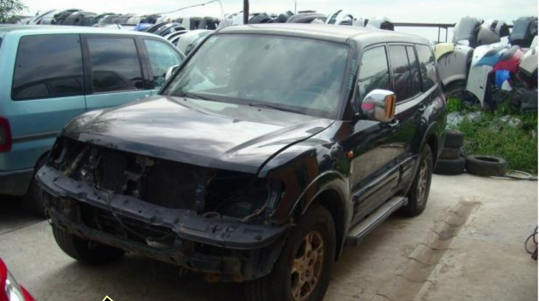 Dezmembrez Mitsubishi Pajero din 1994 2009 2 5tdi 2 8 tdi 3 2tdi