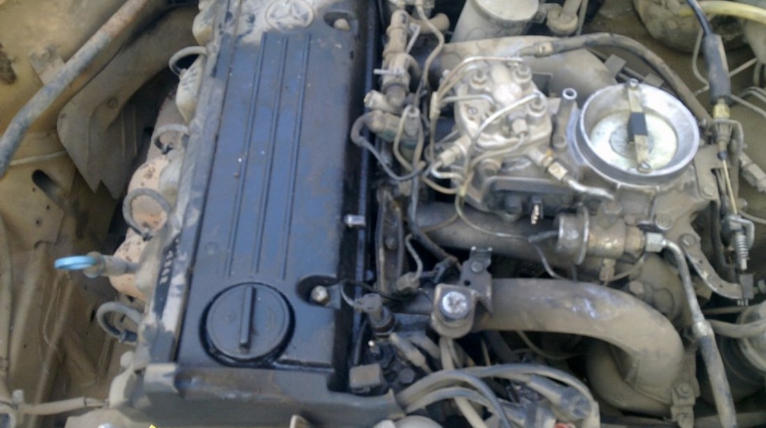 Dezmembrez motor 1 8 mercedes 190 w201