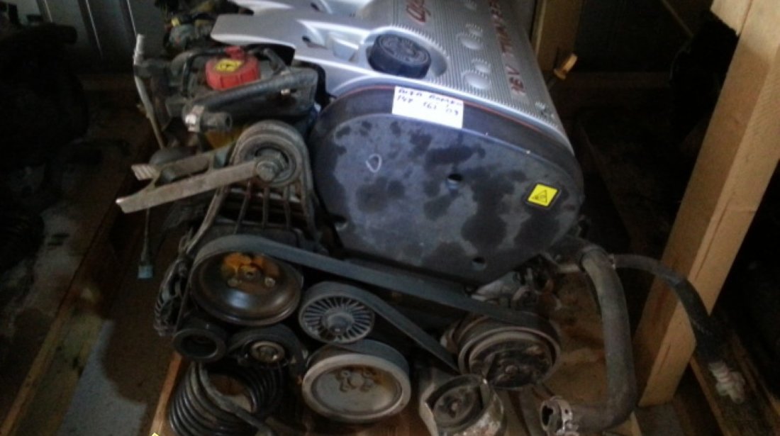 Dezmembrez motor alfa romeo147 1 6i 88kw 2001