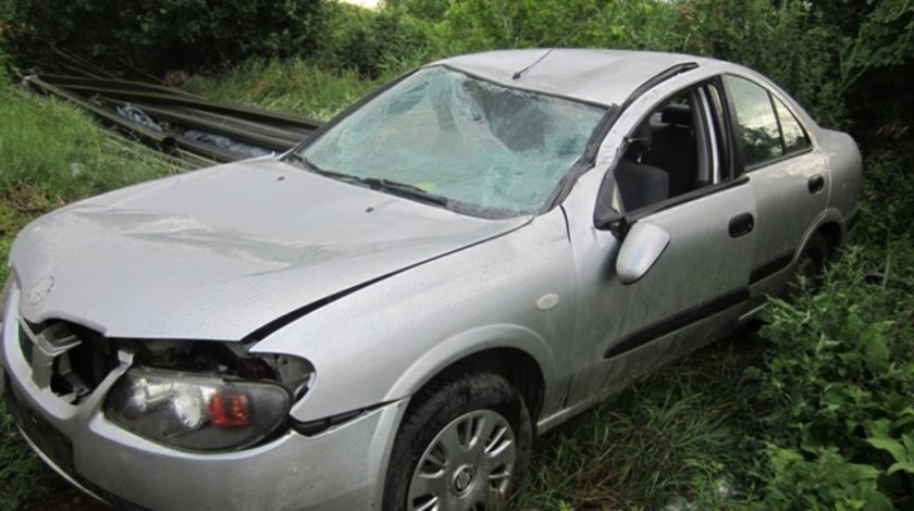 Dezmembrez Nissan Almera