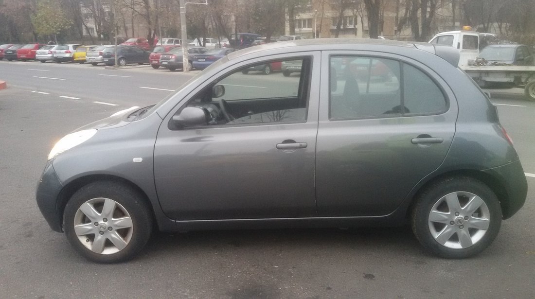 Dezmembrez Nissan Micra