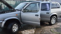 Dezmembrez Nissan Navara II 2002 D22 4X4 Pickup Ha...