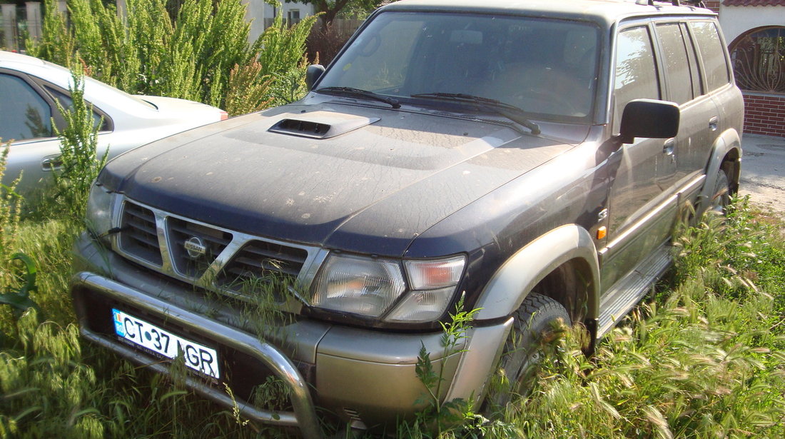 Dezmembrez Nissan Patrol GR din anul 1999 motor RD28