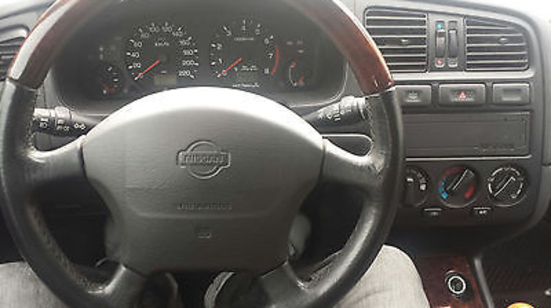 dezmembrez nissan primera 1998 la cele mai mici preturi