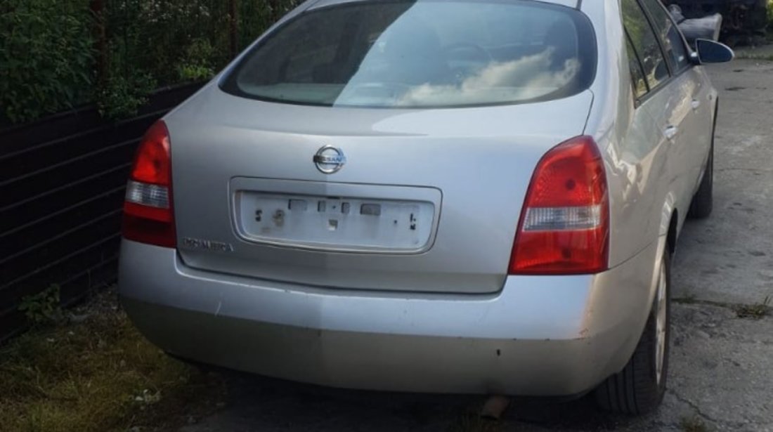 Dezmembrez Nissan Primera 2.0 diesel 2003