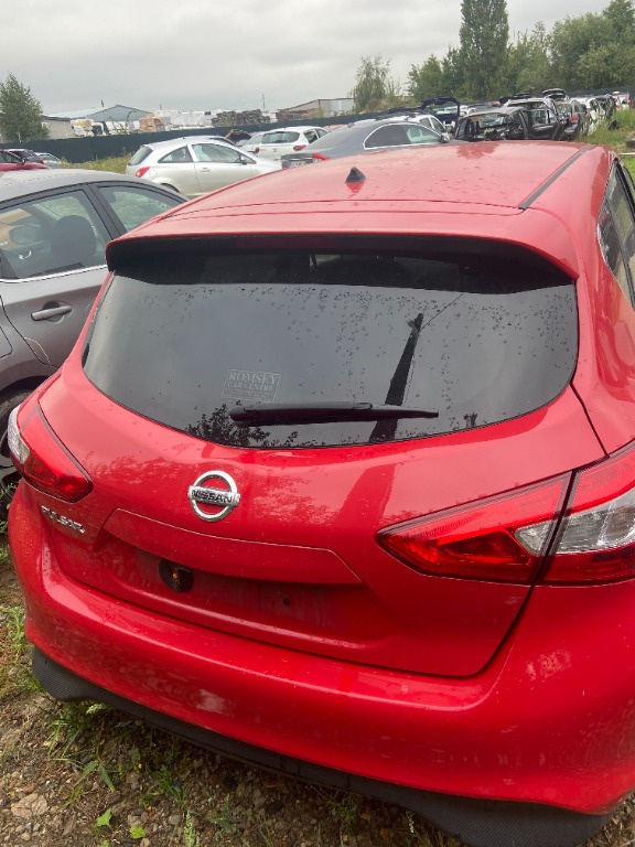 Dezmembrez Nissan Pulsar