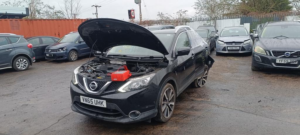 Dezmembrez Nissan Qashqai (2) [Fabr 2013-2017]
