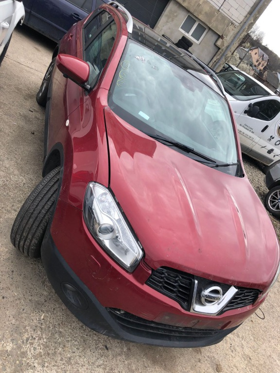 Dezmembrez Nissan Qashqai 2011 1.6 D