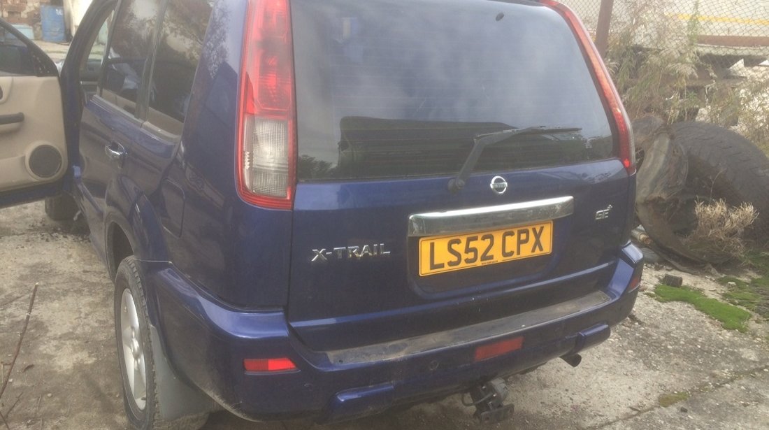 Dezmembrez Nissan X-Trail 2.2