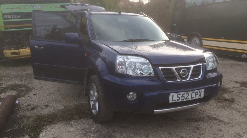 Dezmembrez Nissan X-Trail 2.2