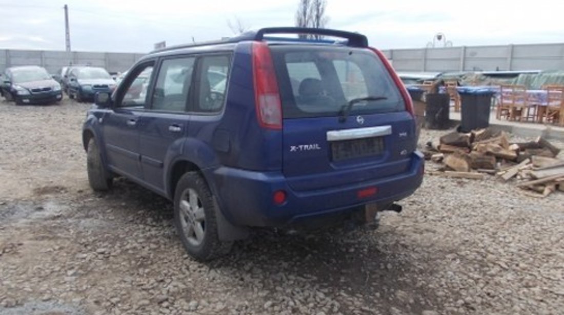 Dezmembrez Nissan  X-Trail ,an 2003