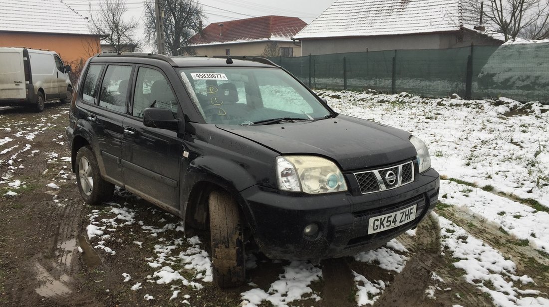 Dezmembrez Nissan X-trail T30