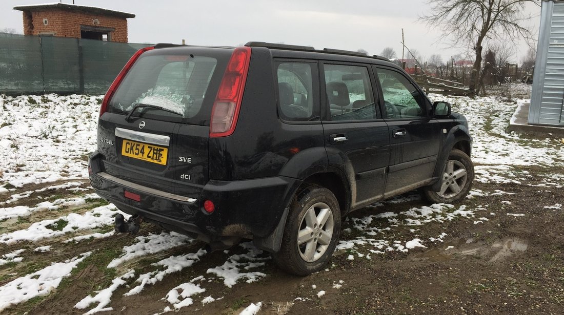 Dezmembrez Nissan X-trail T30