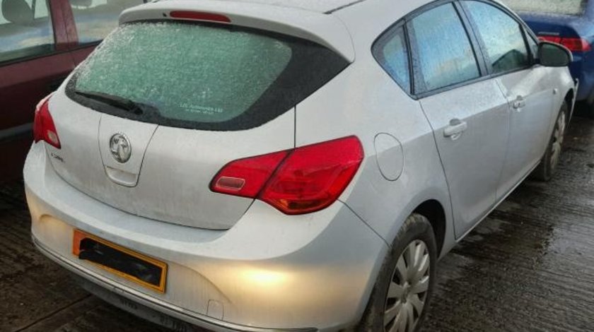 Dezmembrez Opel Astra 2012, 1.4benzina