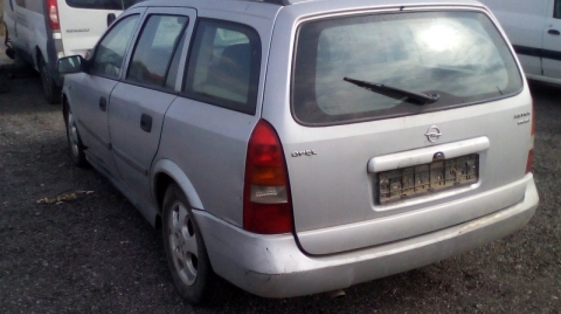 Dezmembrez Opel Astra G, an 2001, motorizare 2.0 DTI 16V