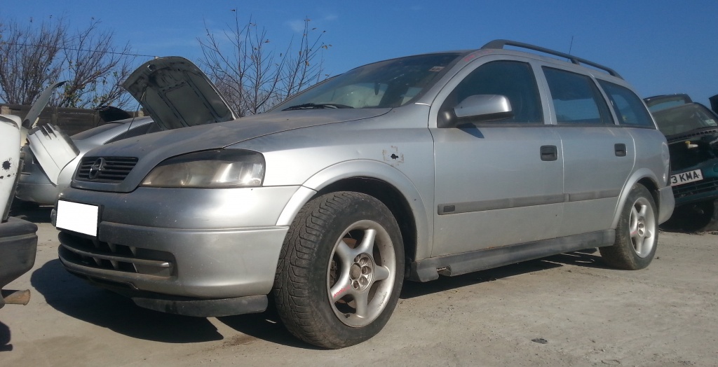 Dezmembrez Opel Astra G an fabr. 1999, 1.7D Turbo
