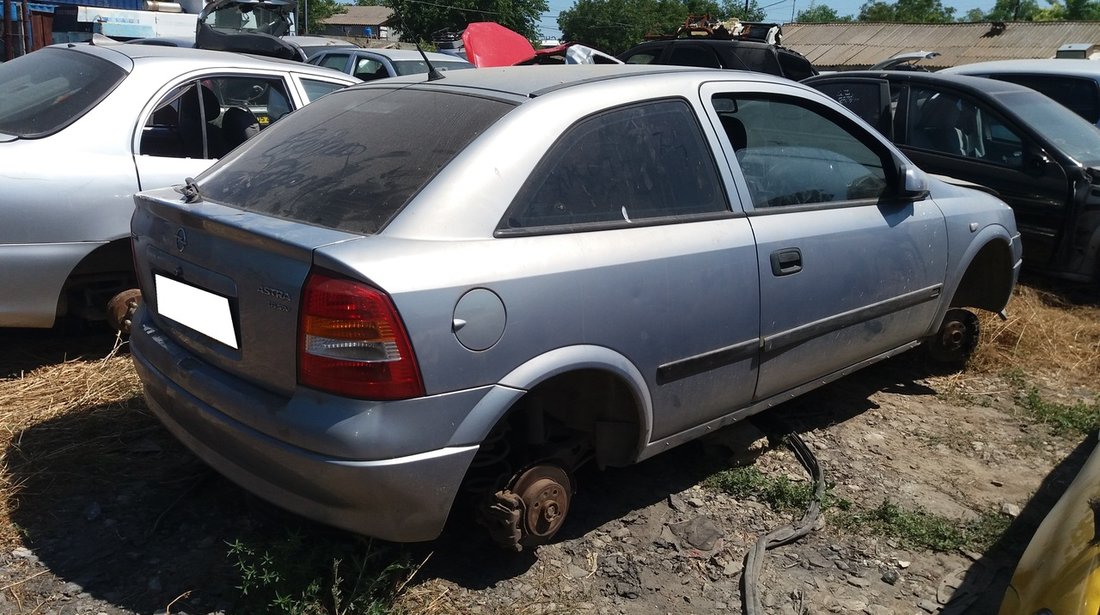 Dezmembrez Opel Astra G an fabr. 2000, 1.6i 16V