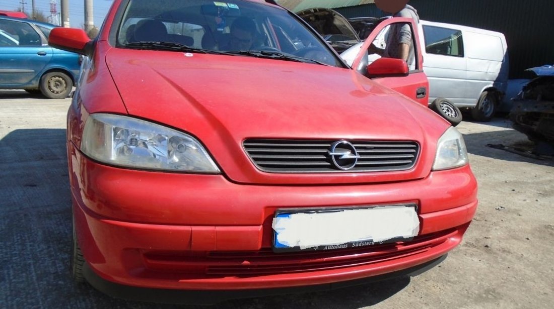 Dezmembrez Opel Astra G CARAVAN 1,6 16V,