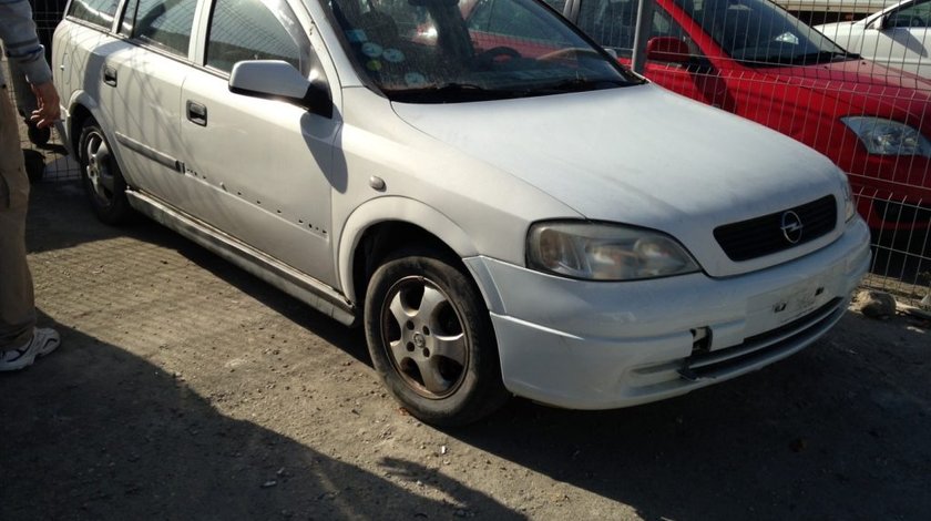DEZMEMBREZ OPEL ASTRA G CARAVAN 2001