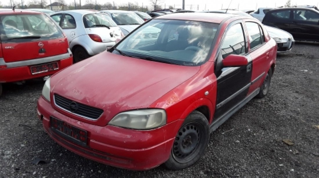 Dezmembrez Opel Astra G Combi, an 2000, motorizare 1.7 DTI