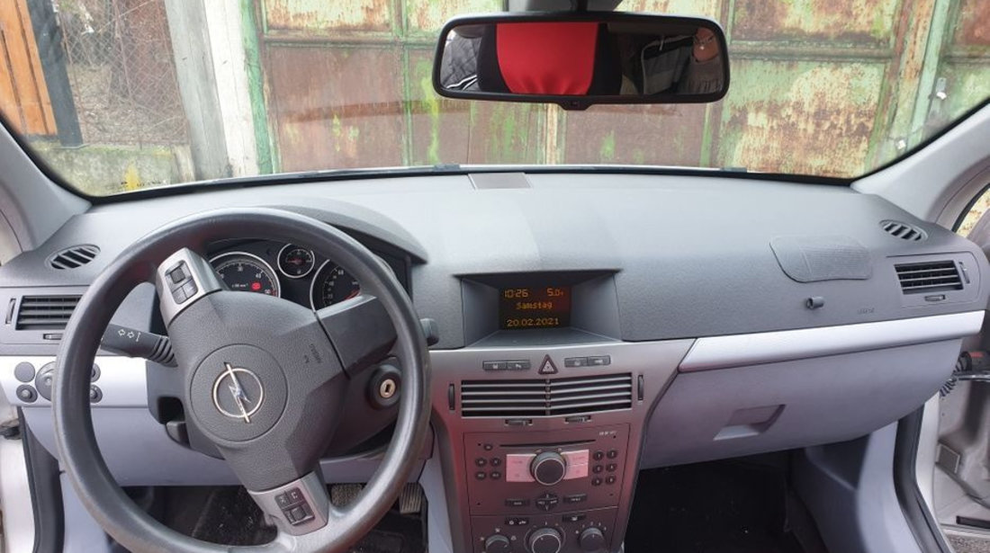 Dezmembrez Opel Astra H 1.7 cdti 74 kw z17dth senzori VLD799