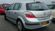 Dezmembrez Opel Astra H 1.8b