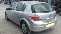Dezmembrez Opel Astra H 1.9 CDTI , hatchback 4+1 u...