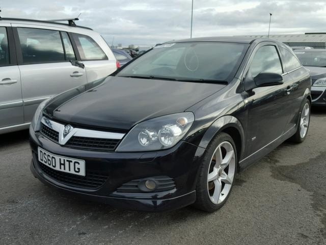 Dezmembrez Opel Astra H, 1.9cdti 2010