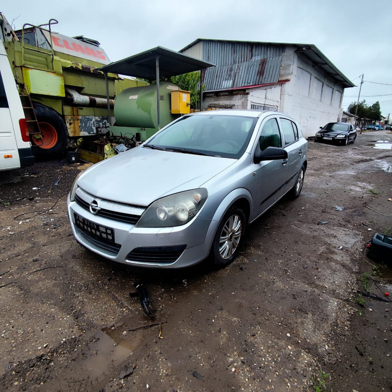 Dezmembrez Opel ASTRA H 2004 - 2012 1.4 Z 14 XEP( CP: 90, KW: 66, CCM: 1364 ) Benzina