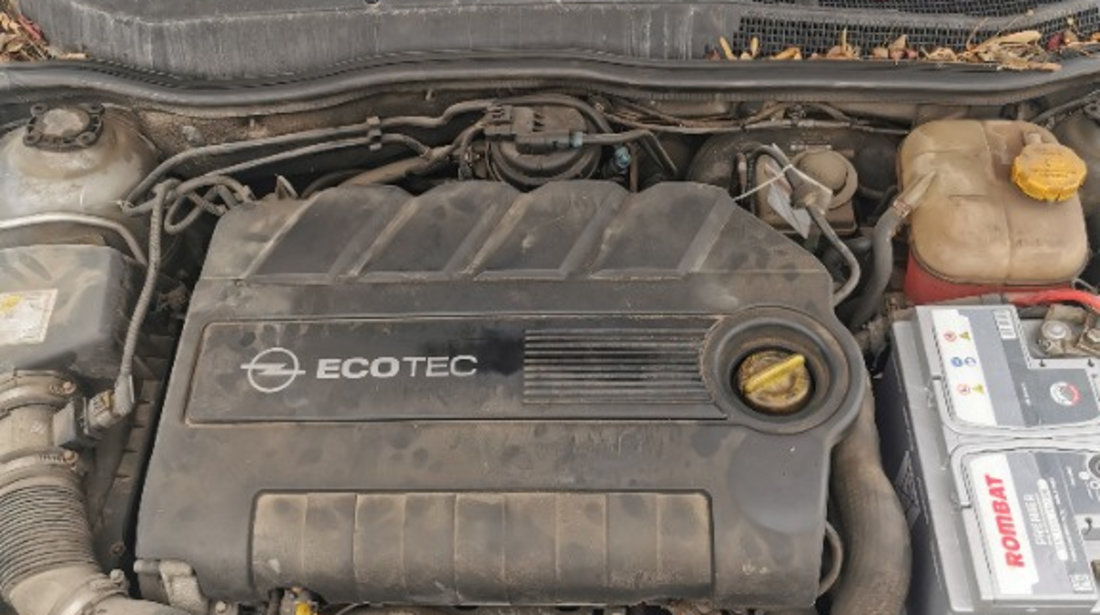 Dezmembrez Opel Astra H 2006 1.9 Diesel cod motor Z19DTH, culoare Z163