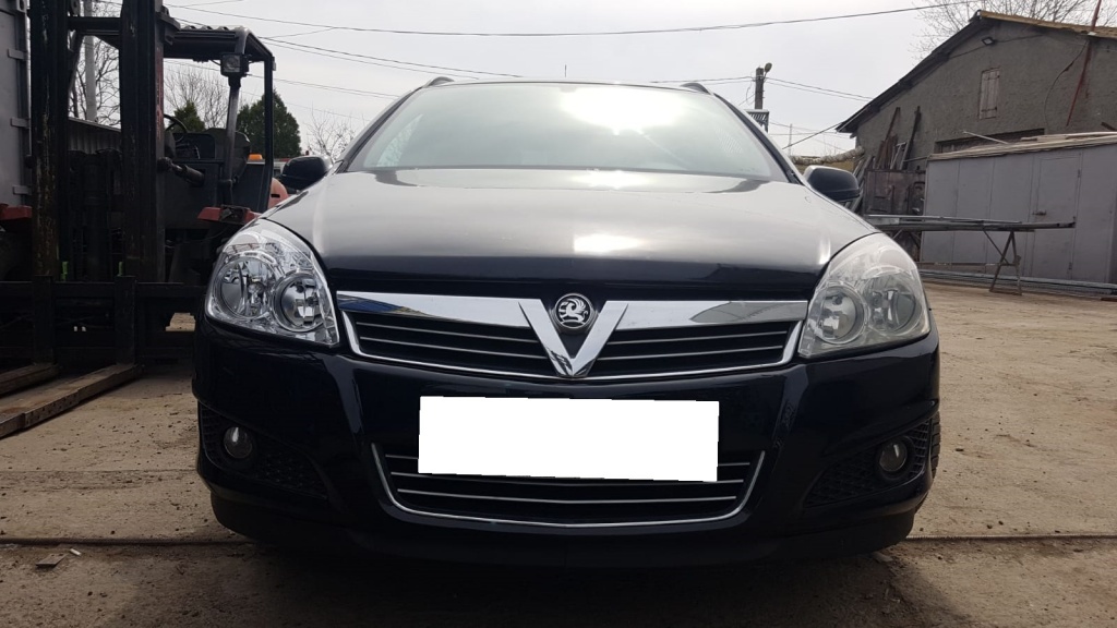 Dezmembrez Opel Astra H an fabr. 2008, 1.7D CDTI, Facelift