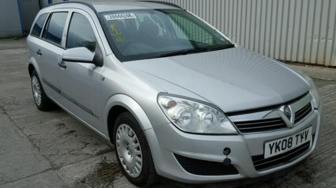 Dezmembrez Opel Astra H combi 1.7cdti